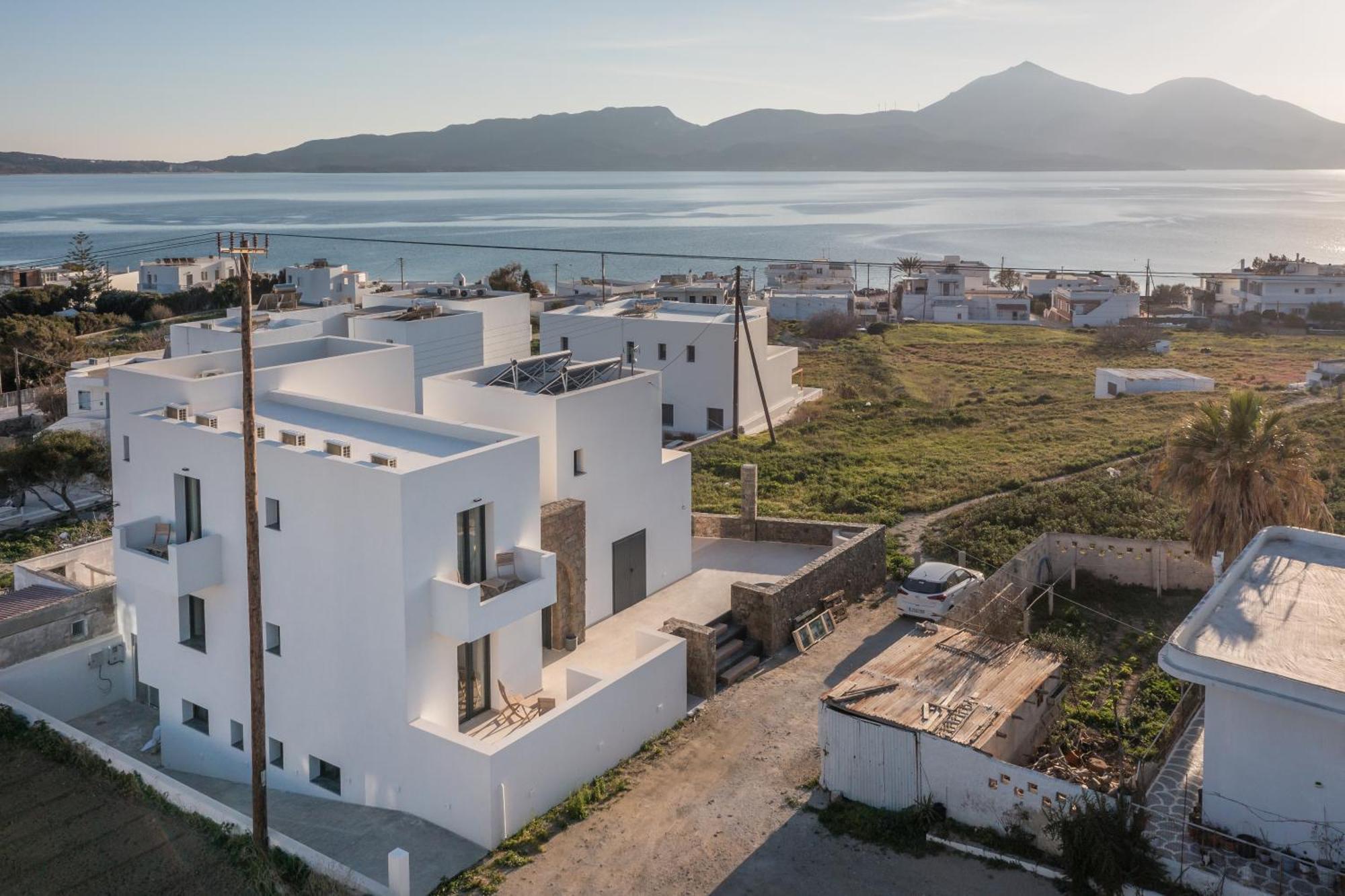 Afroessa Milos Adamantas  Exterior photo