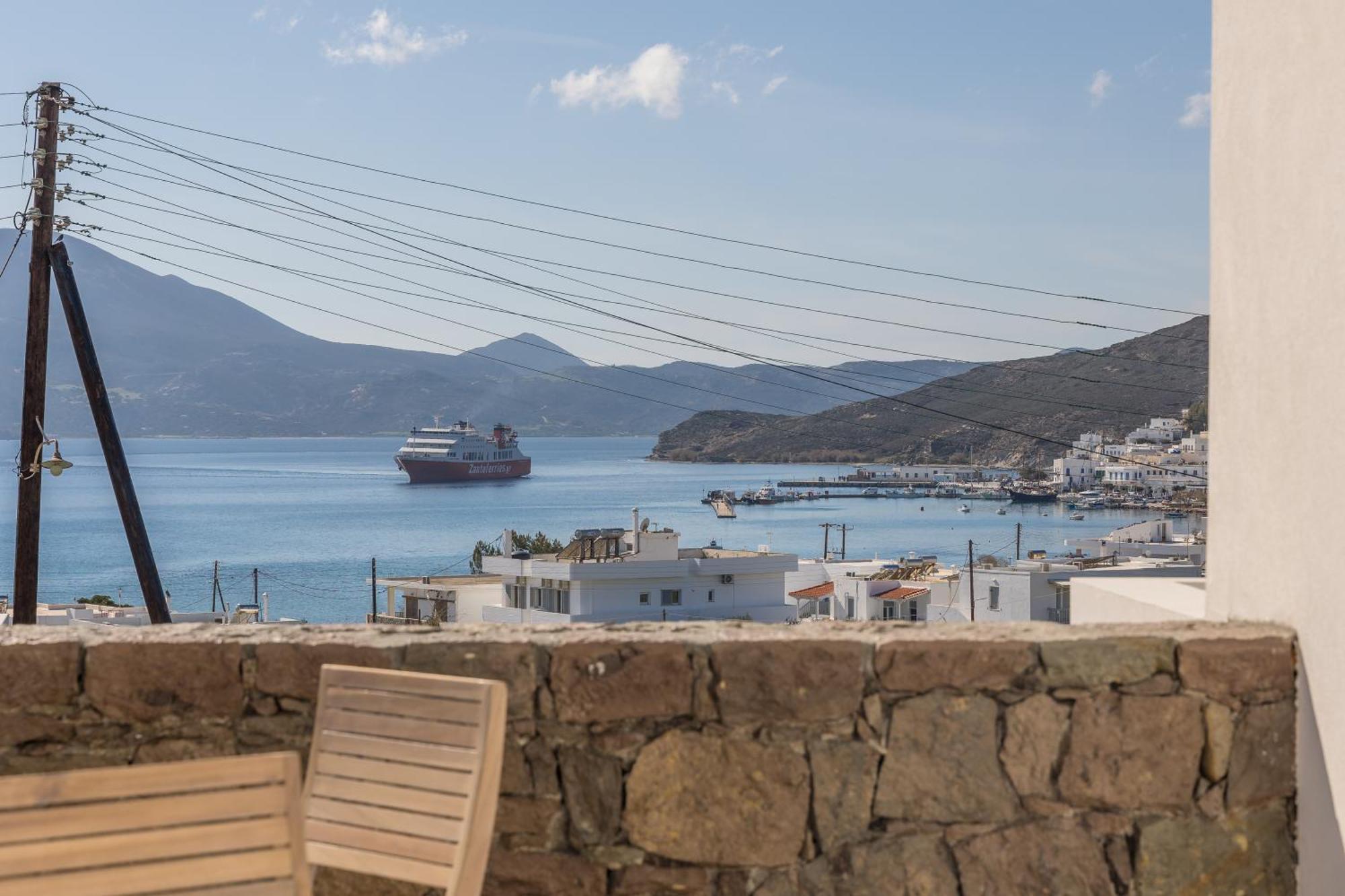 Afroessa Milos Adamantas  Exterior photo